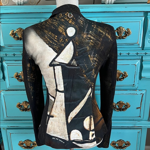 Jacket - Picture 2 of 4